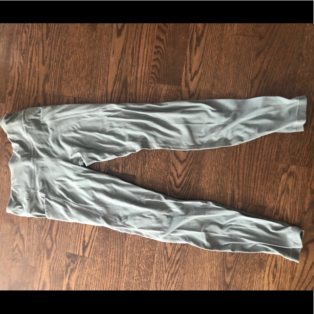 Athleta girl tights in sage green L 12